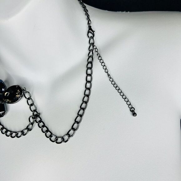 GLAMOROUS Gothic Dramatic Necklace Gun Metal Glass Acrylic Dangling Chains - Picture 8 of 13